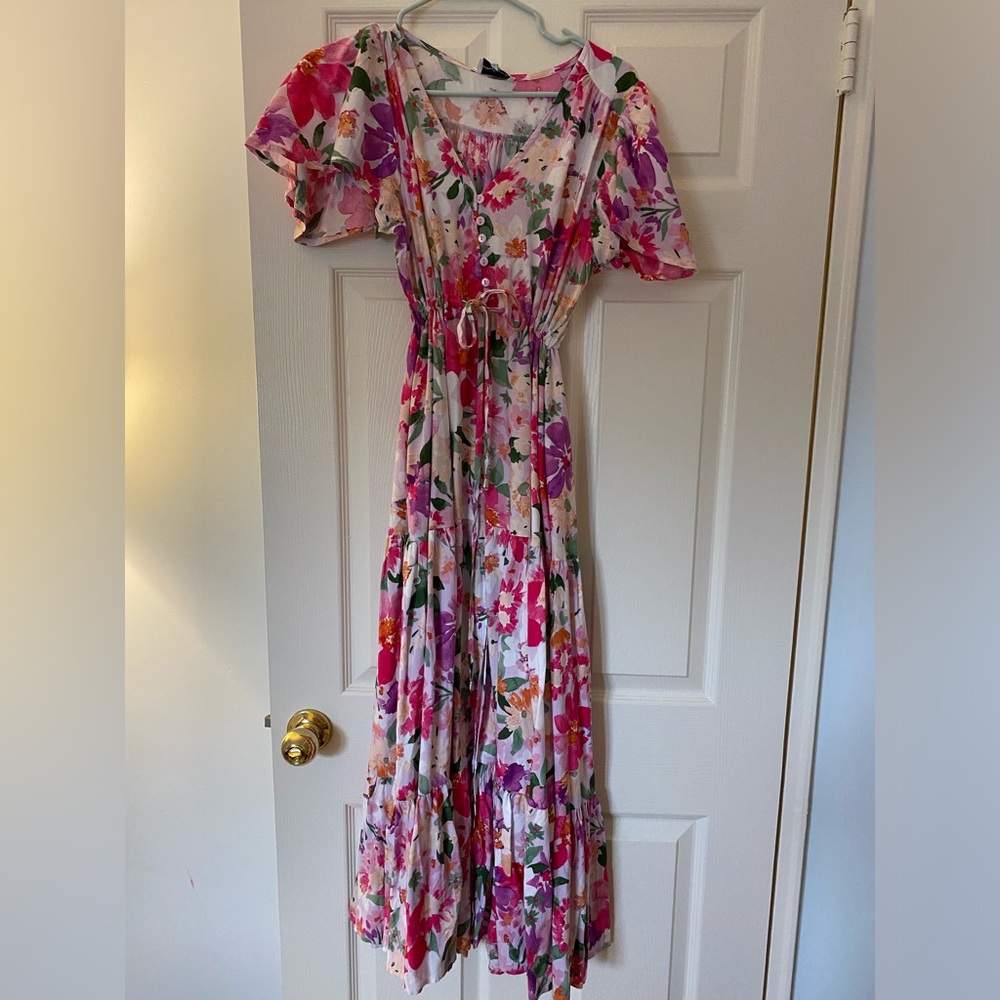 Brand new floral dress with middle slit